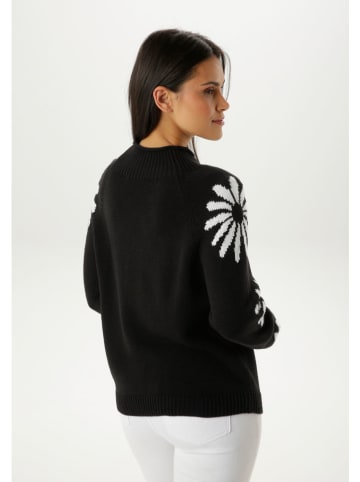 Aniston Pullover in Schwarz/ Weiß