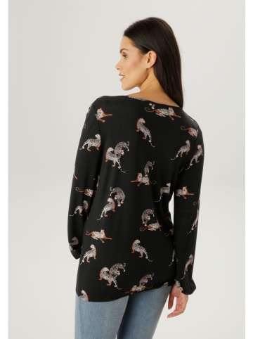 Aniston Longsleeve in Schwarz