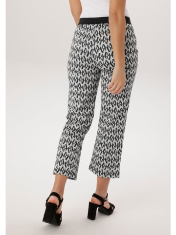 Aniston Hose in Schwarz/ Weiß