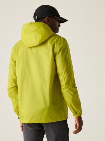 Regatta Kurtka przeciwdeszczowa "Pack It III" w kolorze zielonym