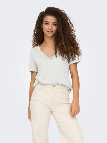 ONLY Shirt in Hellgrau