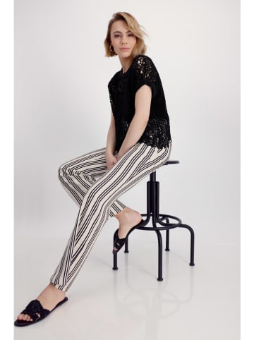 monari Pullover in Schwarz