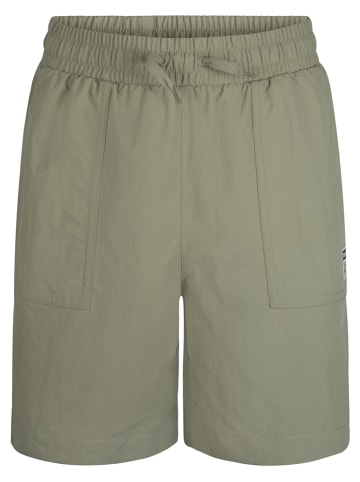 Converse Bermuda in Khaki