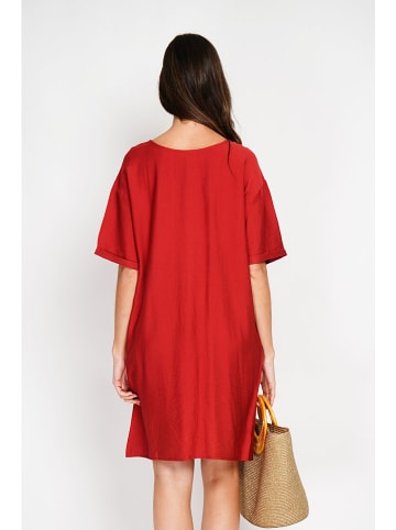 William de Faye Kleid in Rot