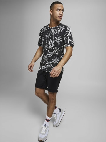 Jack & Jones Shorts in Schwarz