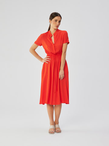 Stylove Kleid in Koralle