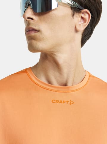 Craft Trainingsshirt "ADV Essence" oranje