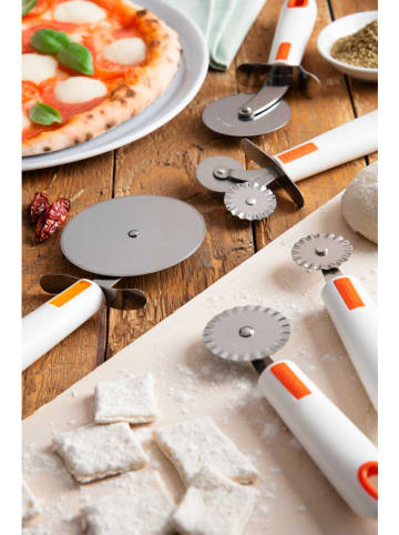 Trendy Kitchen by EXCÉLSA Pizzasnijder zilverkleurig/wit/oranje - (L)25,5 cm