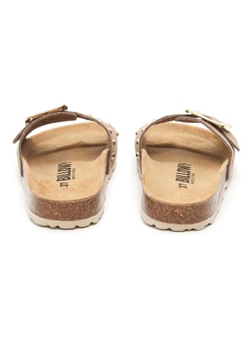 billowy Leder-Pantoletten in Beige