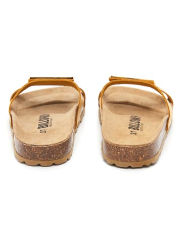 billowy Leren slippers geel