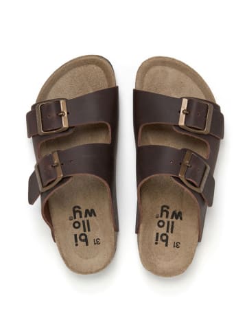 billowy Skórzane klapki w kolorze brązowym