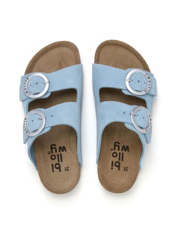 billowy Leder-Pantoletten in Hellblau