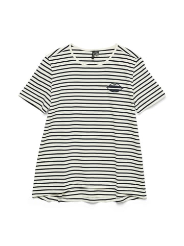 Vero Moda Shirt in Creme