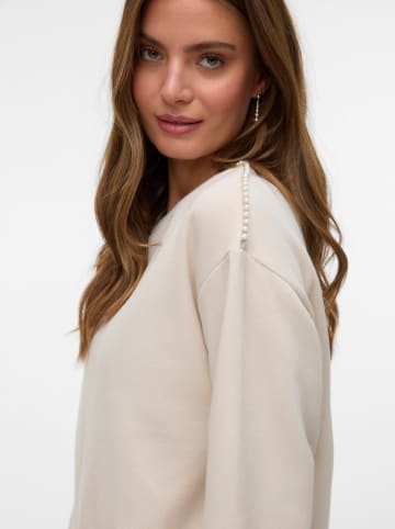 Vero Moda Sweatshirt in Creme