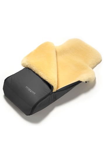 Hofbrucker Lammfell-Fußsack "Luxus" in Grau - (L)95 x (B)34 cm