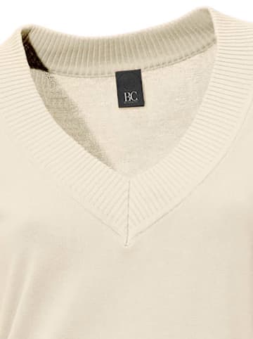 Heine Sweter w kolorze kremowym