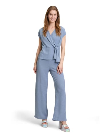 CARTOON Koszulka w kolorze błękitnym