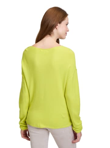 CARTOON Sweter w kolorze żółtym