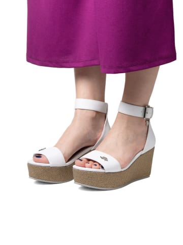 U.S. Polo Assn. Sandały w kolorze białym na koturnie