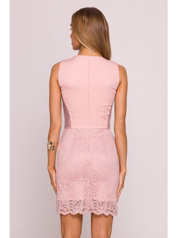 made of emotion Sukienka w kolorze jasnoróżowym