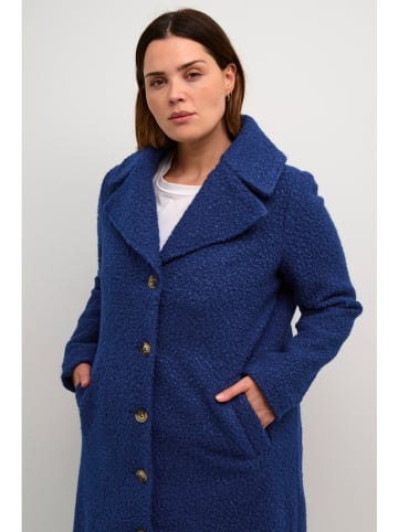 KAFFE curve Płaszcz przejściowy w kolorze niebieskim