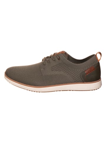 Wrangler Sneakers in Khaki