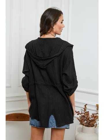 Joséfine Leinen-Cape in Schwarz