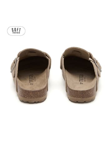 teegu Leren clogs lichtbruin