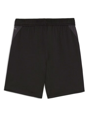 Puma Trainingsshorts in Schwarz