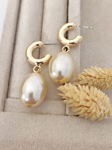 Nakkash Vergold. Ohrstecker mit Perlen