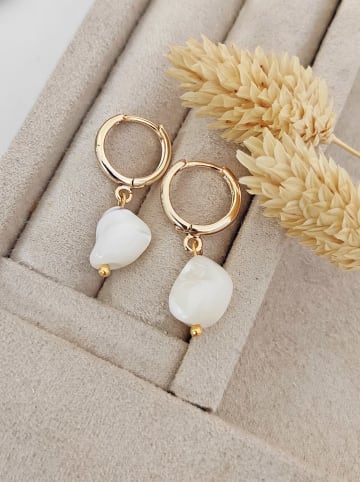 Nakkash Vergold. Creolen mit Perlmutt