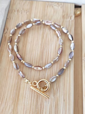 Nakkash Pozłacany naszyjnik z masą perłową - dł. 45 cm