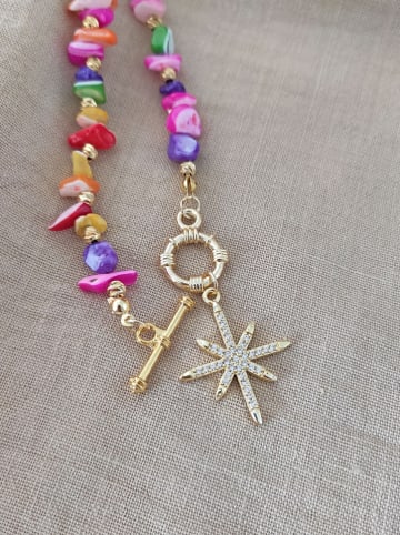 Nakkash Vergold. Halskette mit Edelsteinen - (L)45 cm