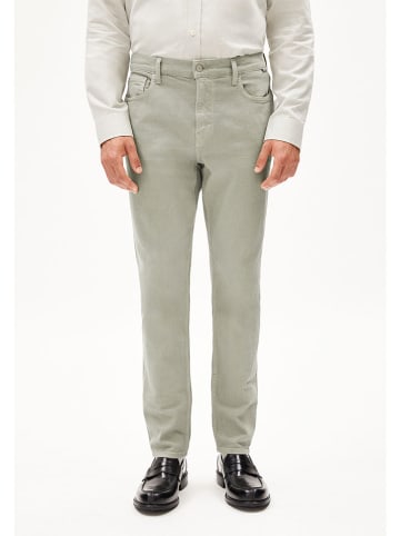 armedangels Dżinsy "Aarjo" - Tapered fit - w kolorze jasnozielonym