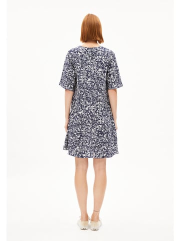 armedangels Kleid "Maaerha" in Dunkelblau/ Weiß