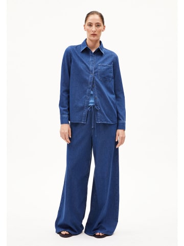 armedangels Spodnie "Kelaani" w kolorze granatowym