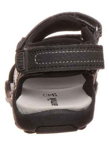 Kamik Halbsandalen in Schwarz