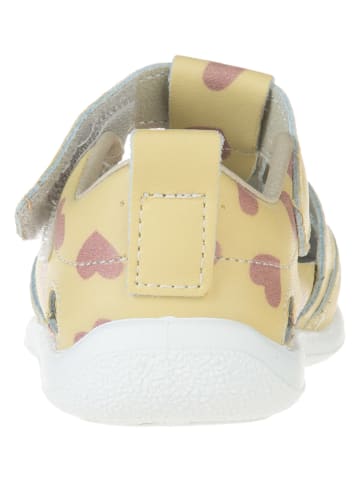 kmins Skórzane półsandały w kolorze żółtym do chodzenia na boso