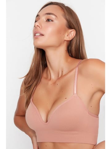 trendyol Beugelloze beha beige