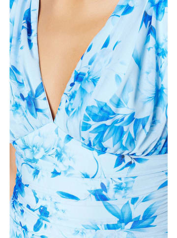 trendyol Kleid in Hellblau