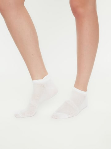 trendyol 5er-Set: Socken in Weiß/ Grau/ Schwarz