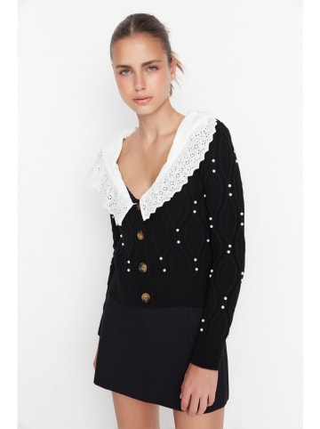 trendyol Cardigan in Schwarz