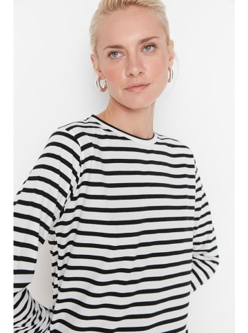 trendyol Koszulka w kolorze biało-czarnym