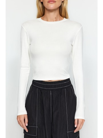 trendyol Longsleeve in Weiß