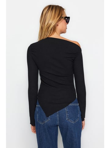 trendyol Longsleeve in Schwarz