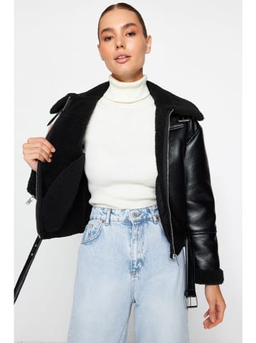 trendyol Übergangsjacke in Schwarz