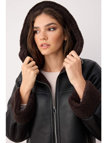 trendyol Kunstlederjacke in Schwarz