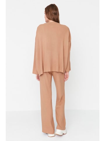trendyol 2tlg. Outfit in Camel