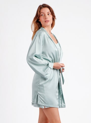 admas Kimono in Hellblau