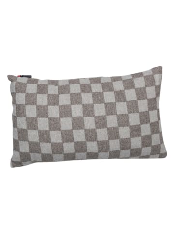 David Fussenegger Poszewka w kolorze szarym na poduszkę